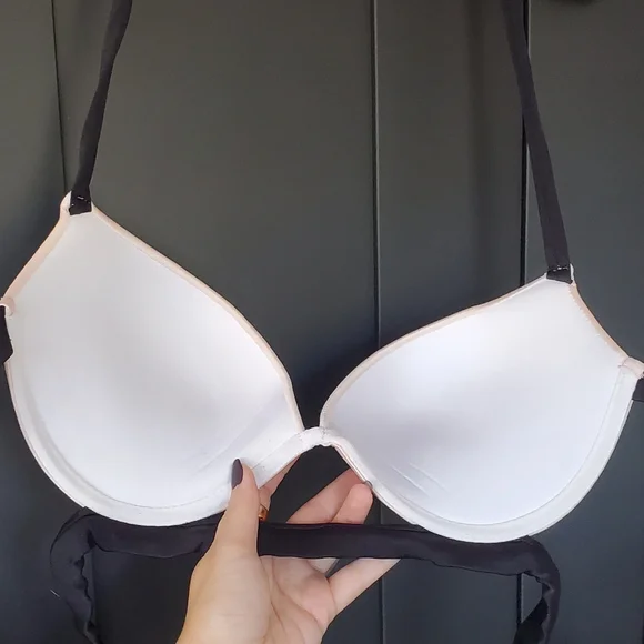 Victoria's Secret Bathing Suit Top - Picture 3 of 3